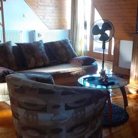 Komfort Apartman Eger Zewnętrze zdjęcie