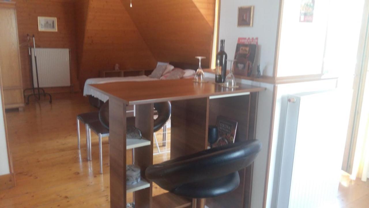 Komfort Apartman Eger Zewnętrze zdjęcie