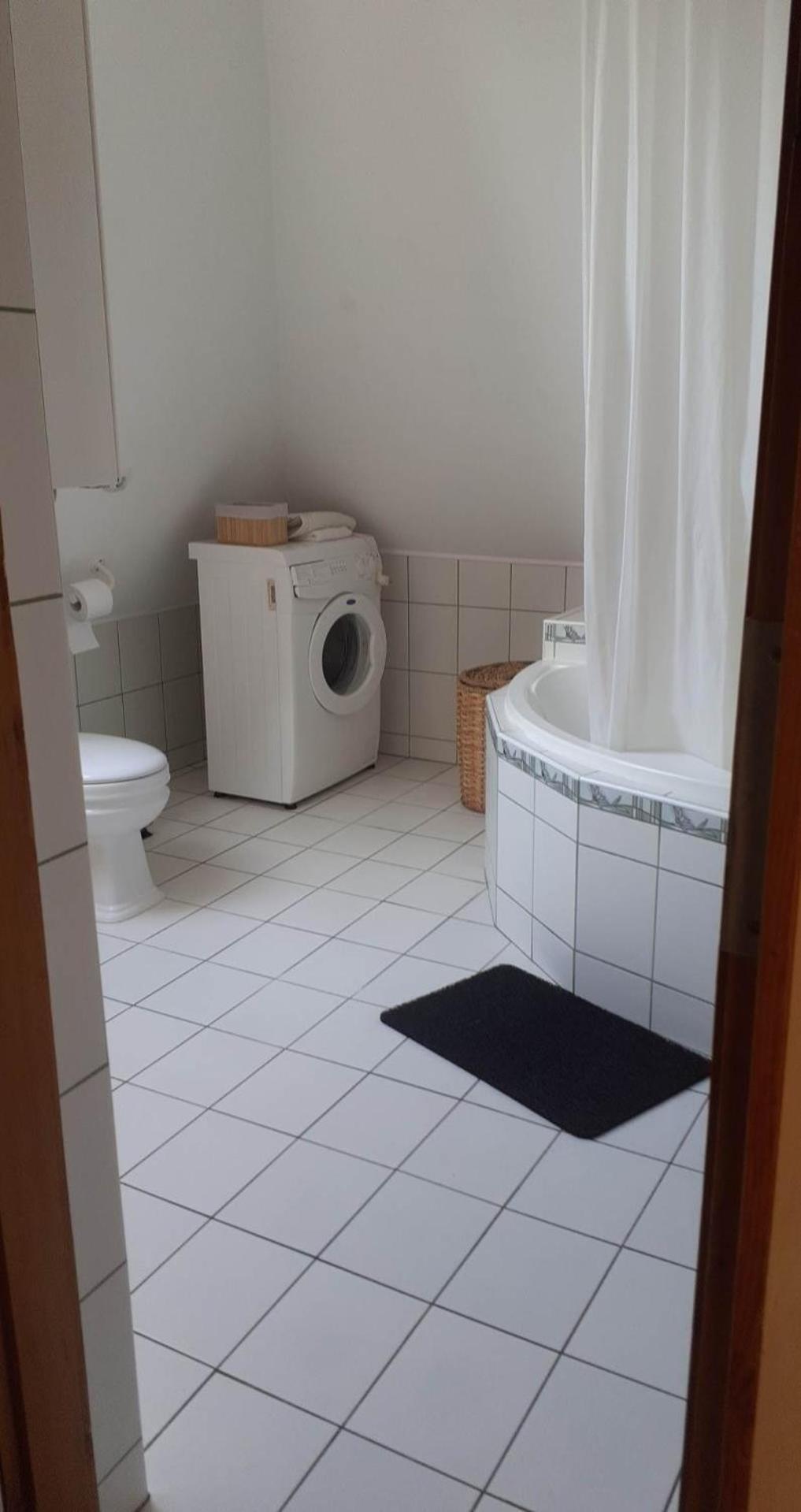 Komfort Apartman Eger Zewnętrze zdjęcie