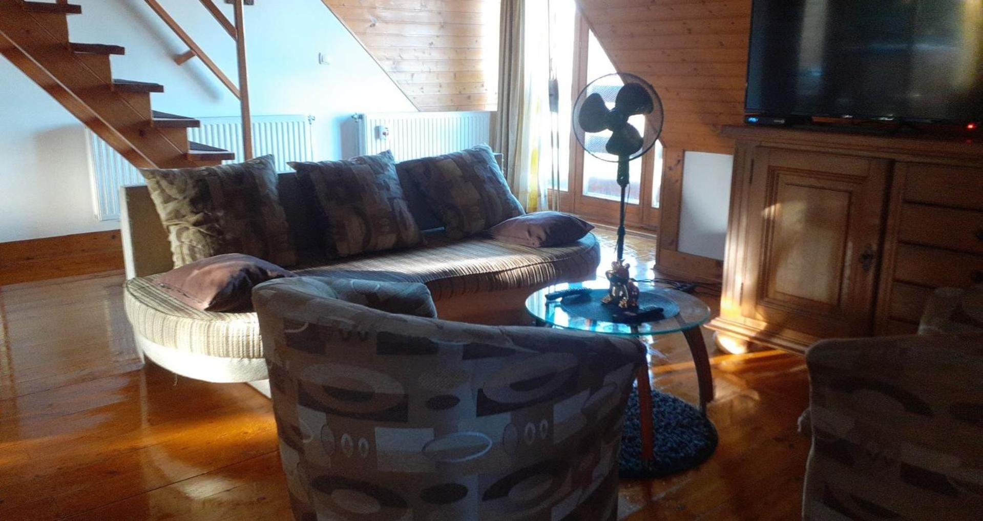 Komfort Apartman Eger Zewnętrze zdjęcie