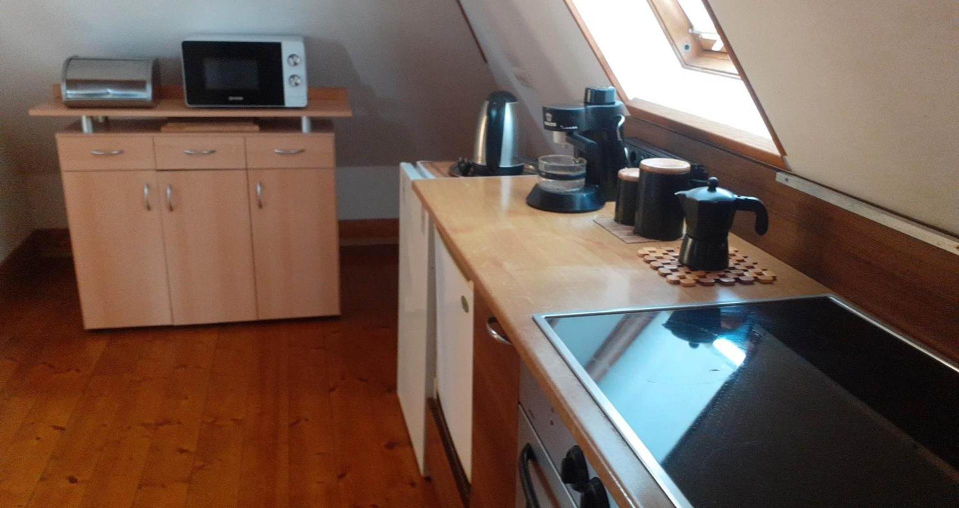 Komfort Apartman Eger Zewnętrze zdjęcie